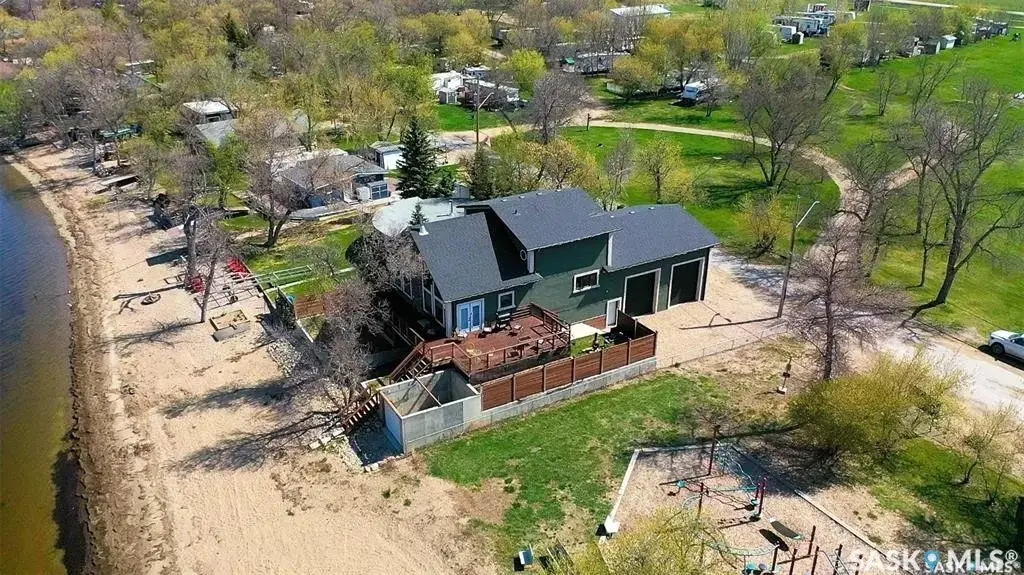 152 Criddle Avenue, Crooked Lake