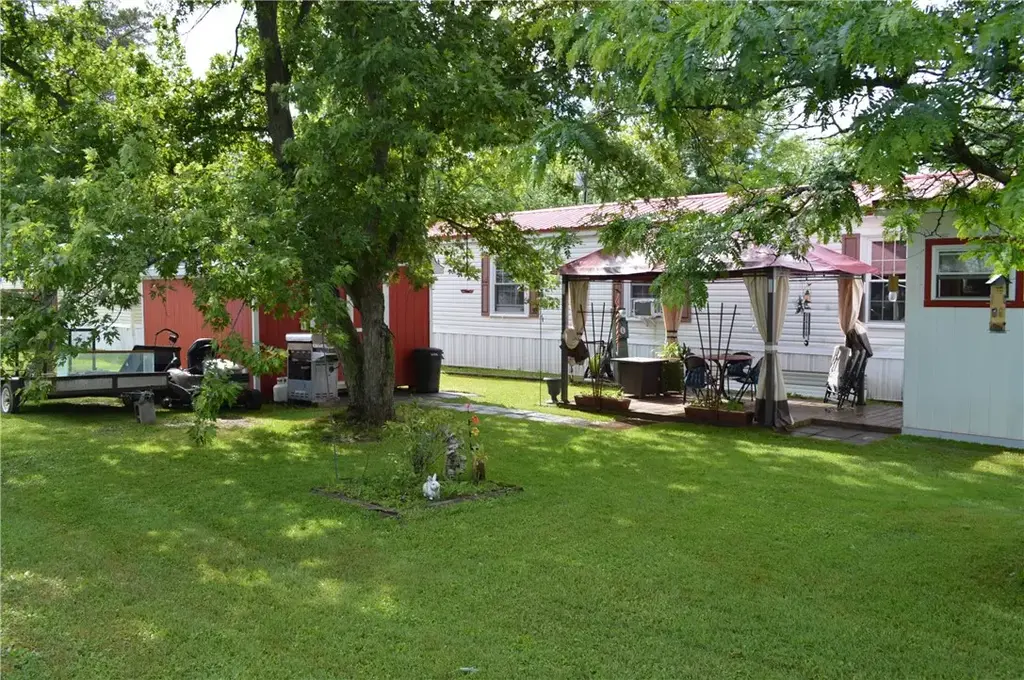 21 Flamingo Drive, Moravia