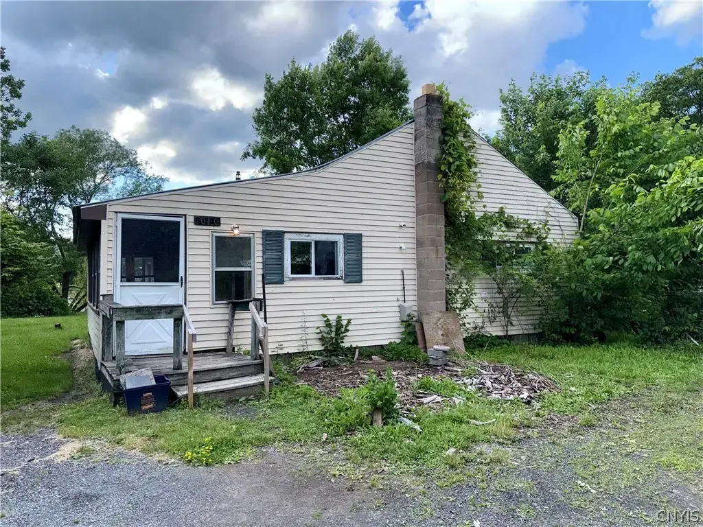 1070 Lynch Road, Van Buren