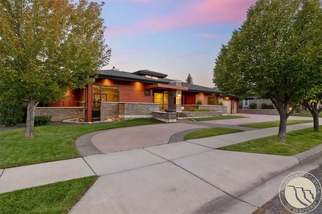 6090 Masters Boulevard, Billings