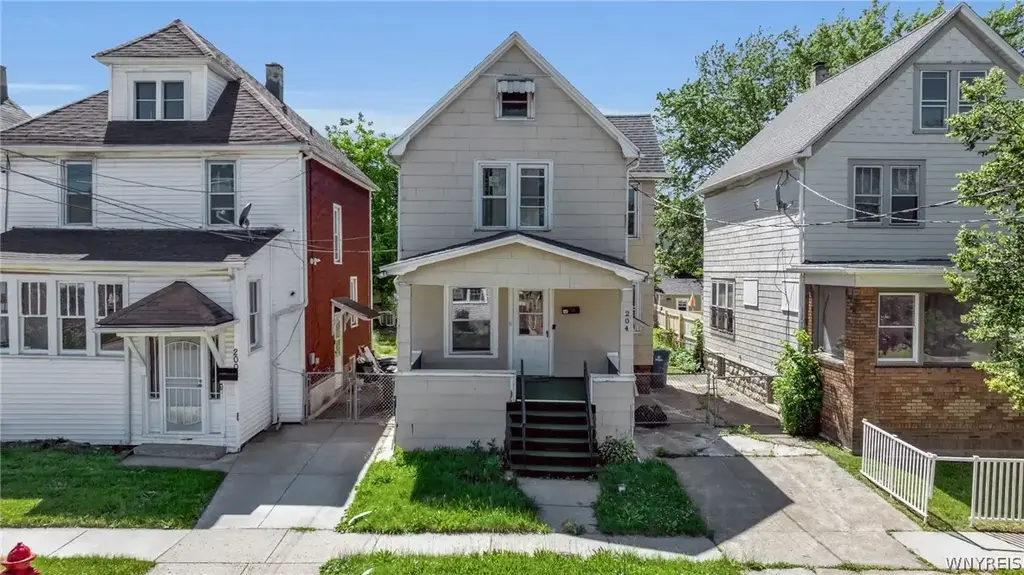 204 Floss Avenue, Buffalo