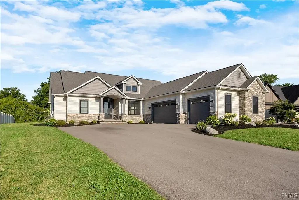 4285 Cindy Lane, Onondaga