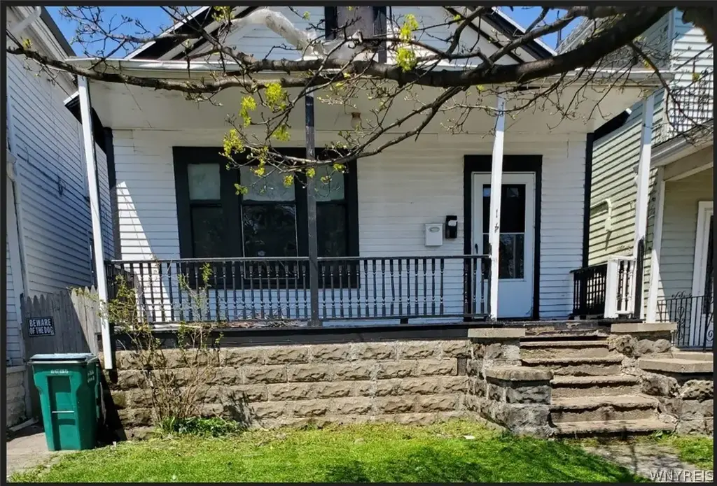 214 Rhode Island Street, Buffalo