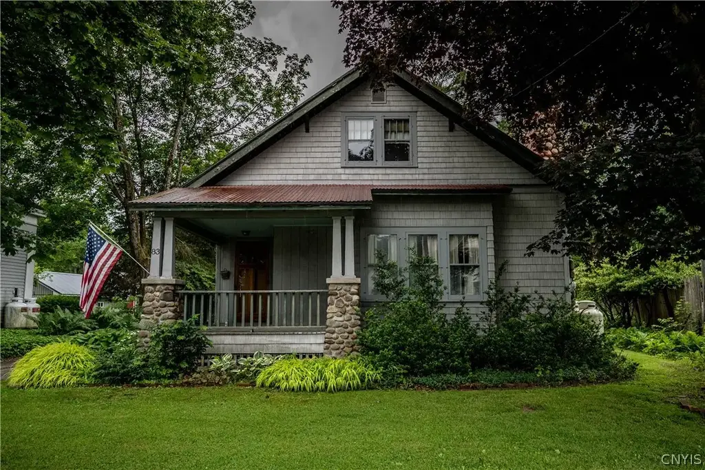 83 N Main Street, Fairfield