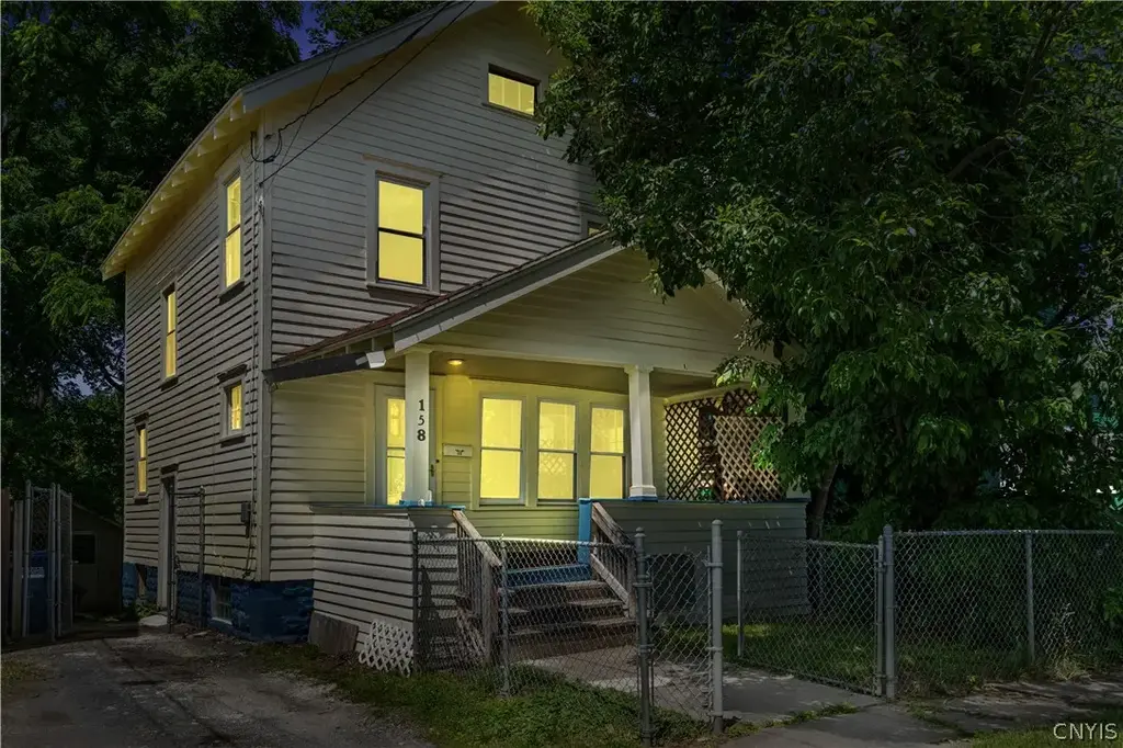 158 Baldwin Ave, Syracuse