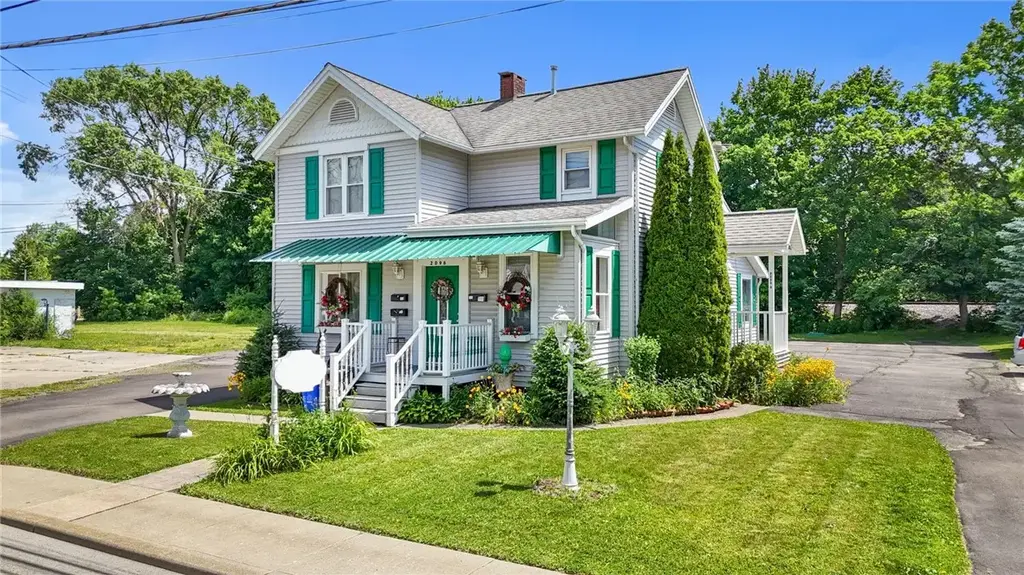 2096 College Avenue, Elmira
