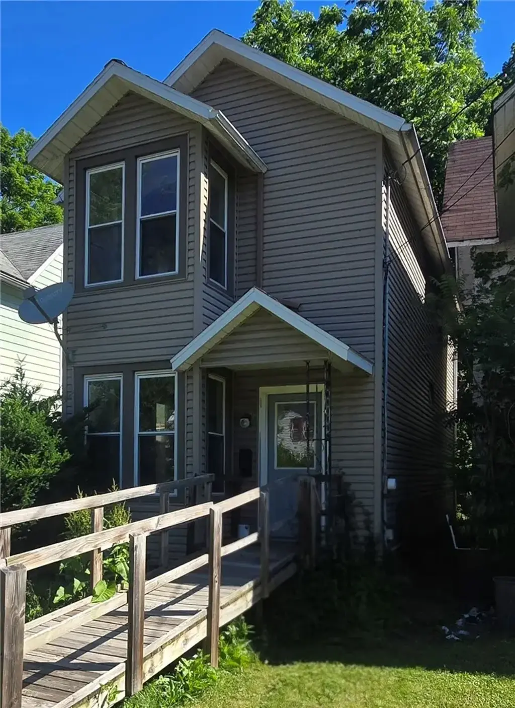 374 W Thurston Street, Elmira City