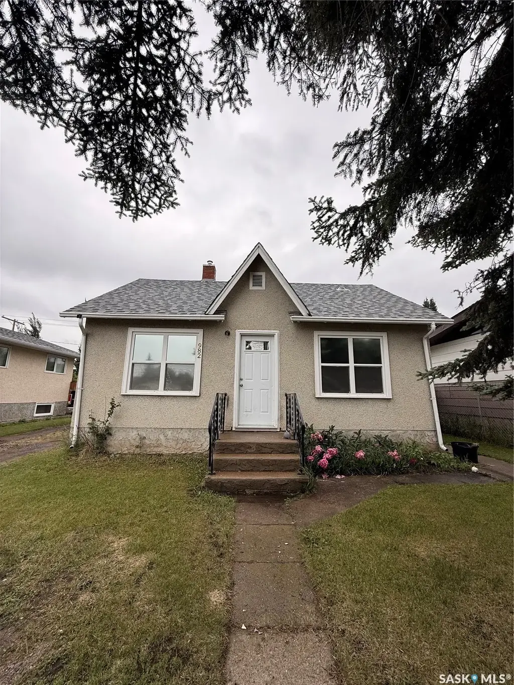 982 12th Street W, Prince Albert