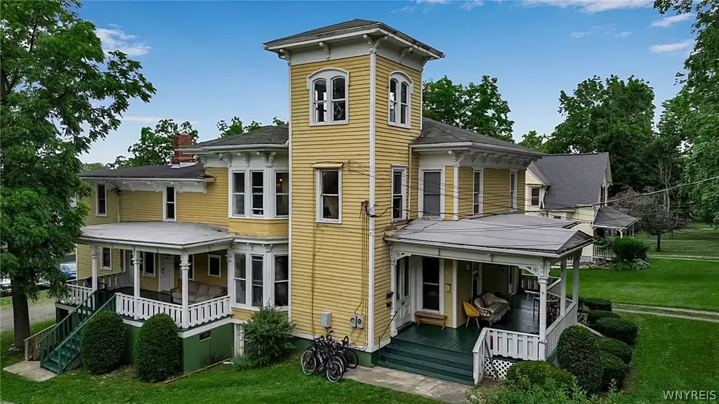 72 2nd Street, Geneseo