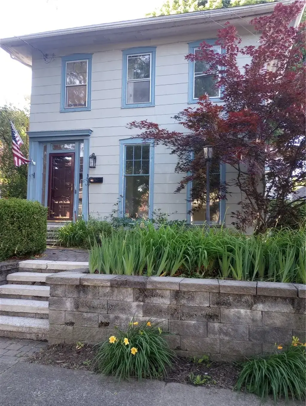 465 W Gray Street, Elmira City