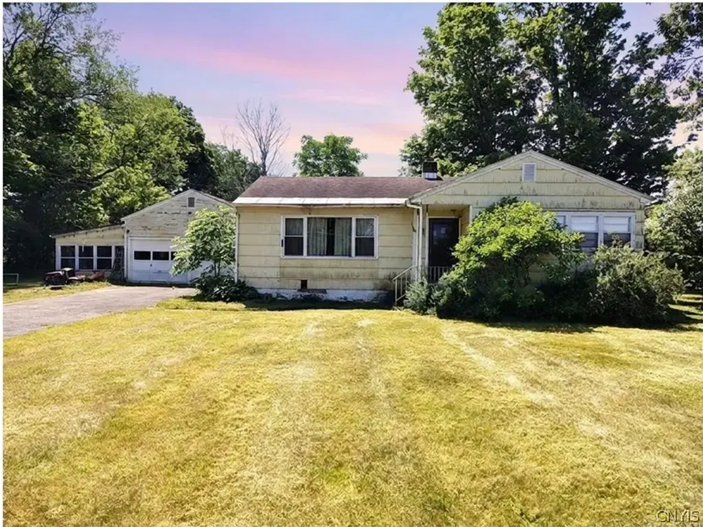 6068 Shed Road, Westmoreland