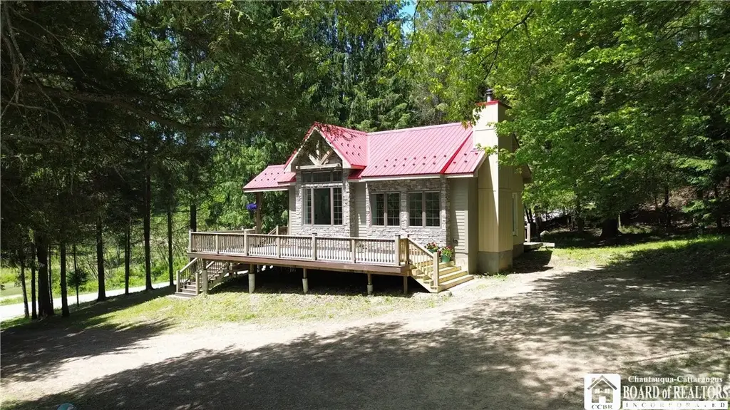 602 Whitehill Road, French Creek