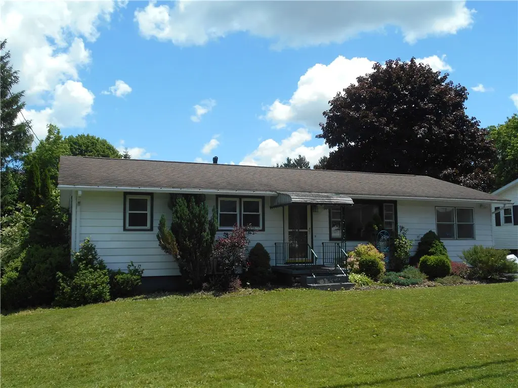 Photo of Listing #R1693859