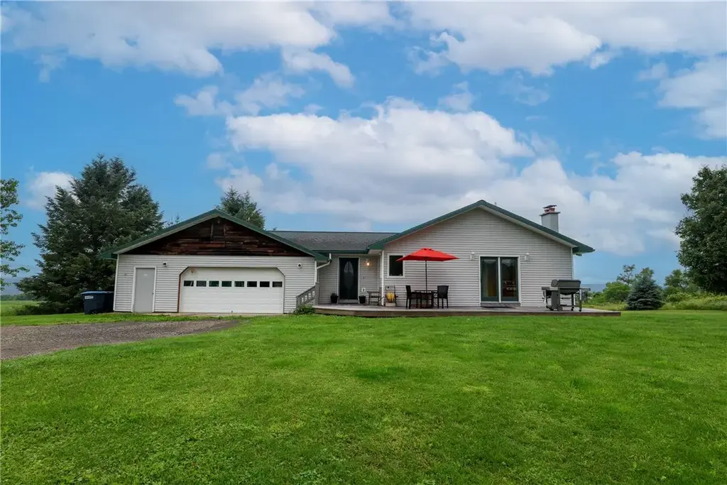 4281 Drew Road, Hector