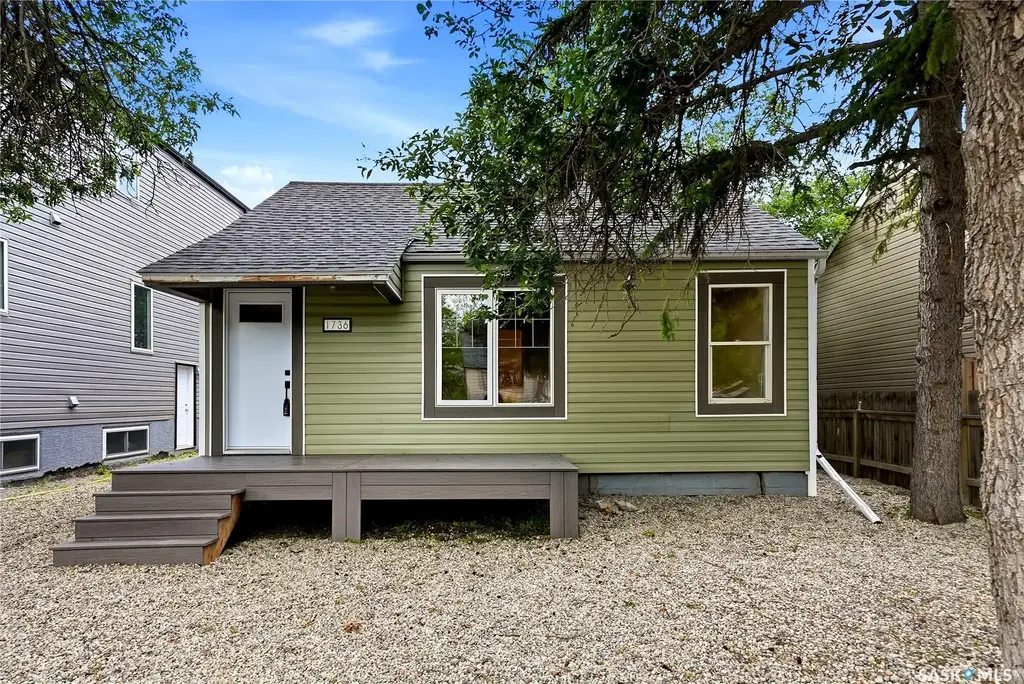 1736 Connaught Street, Regina