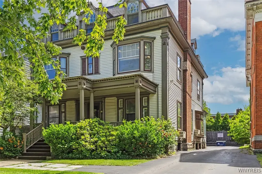 343 Elmwood Avenue, Buffalo