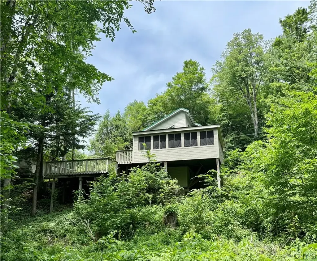 2168 Mad River Road, Camden