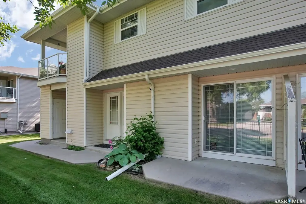 141 105th Street W 104b, Saskatoon