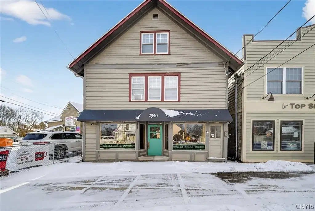 2340 Court St, Salina