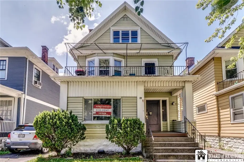 39 Hughes Avenue, Buffalo