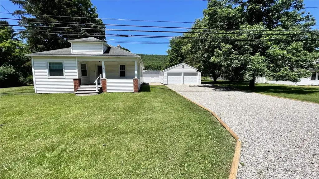 3319 Riverside Drive, Scio