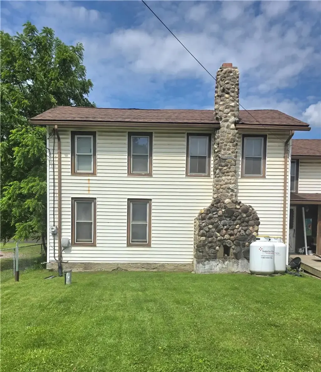653 Breesport N Chemung Road, Baldwin