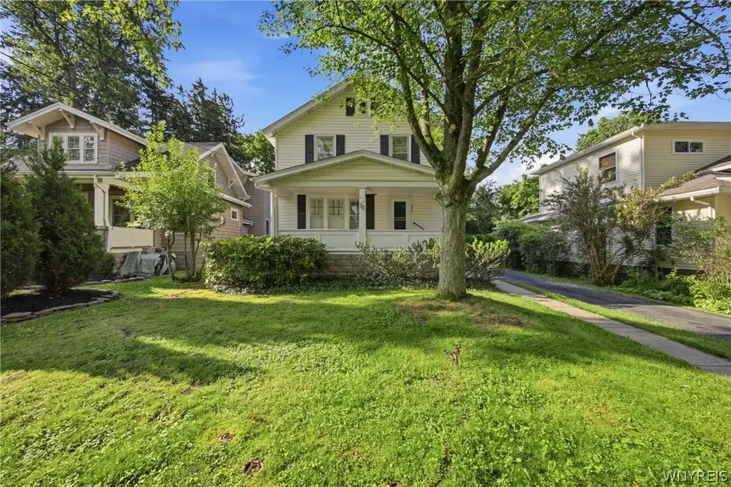 259 California Drive, Amherst