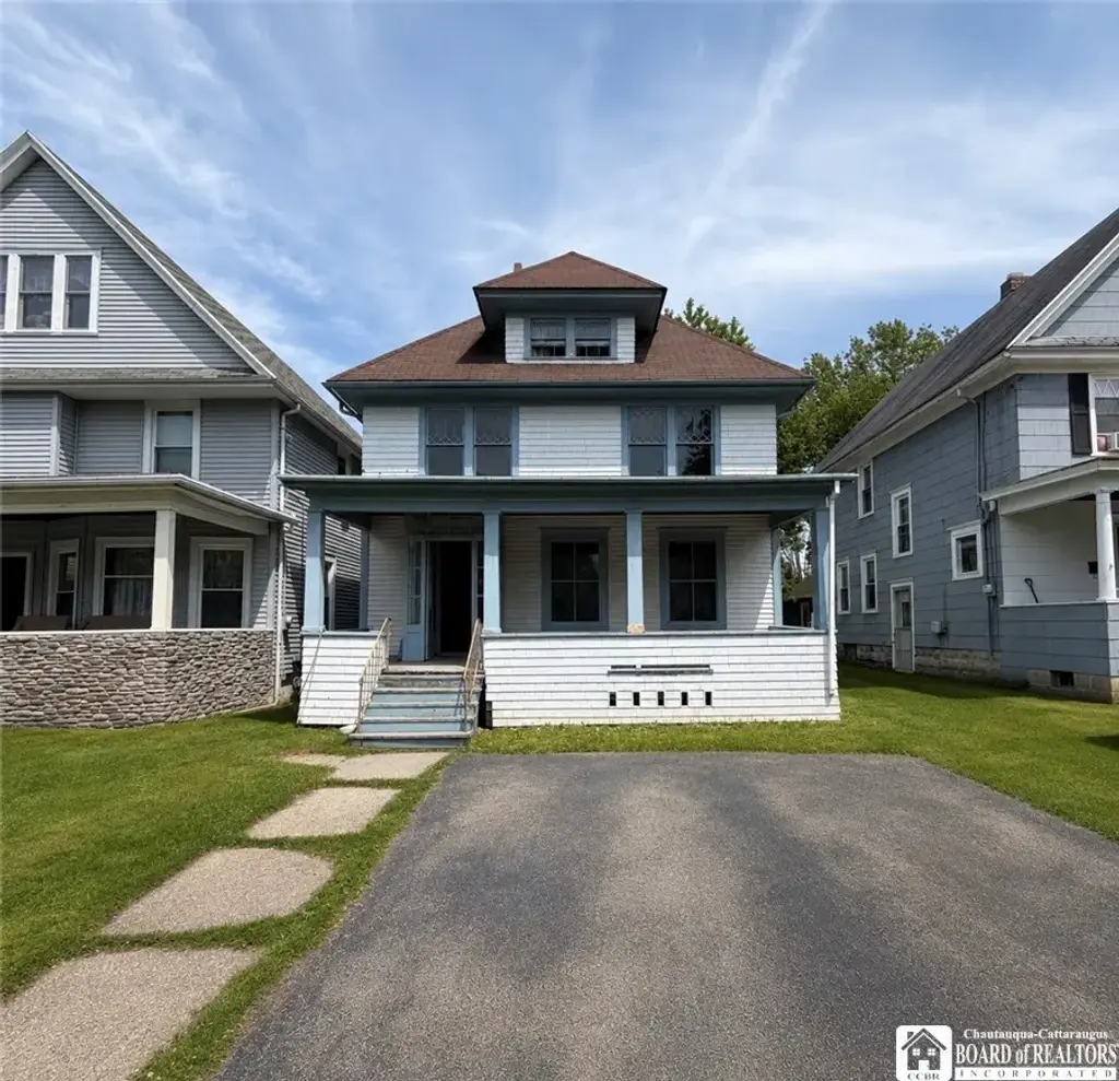 762 Park Avenue, Dunkirk