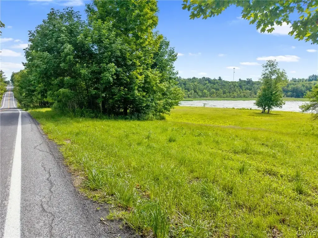 St Rt 183, Amboy