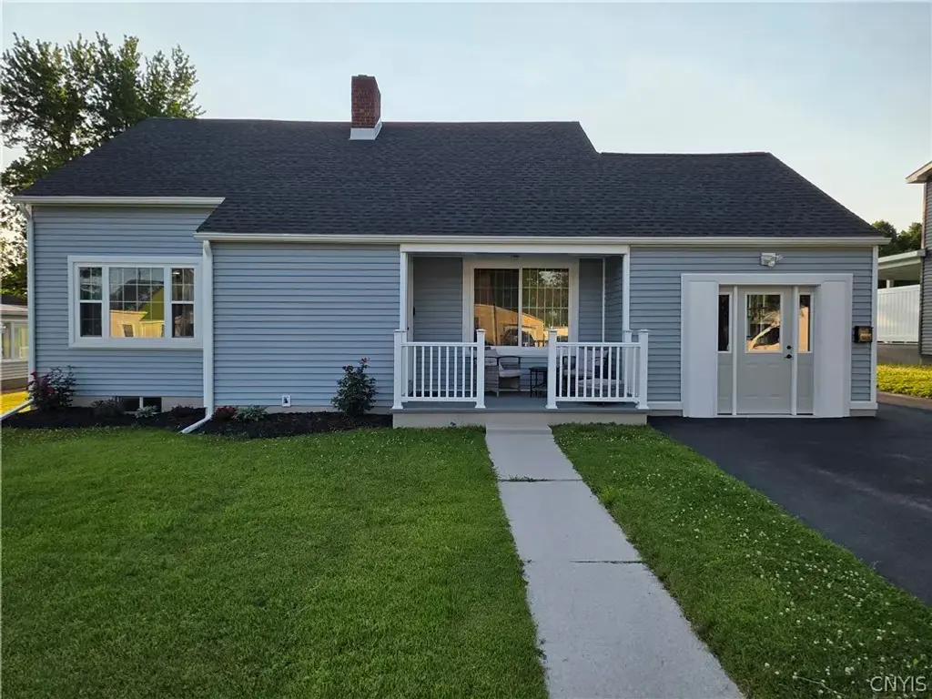 1234 Greenview Drive, Utica