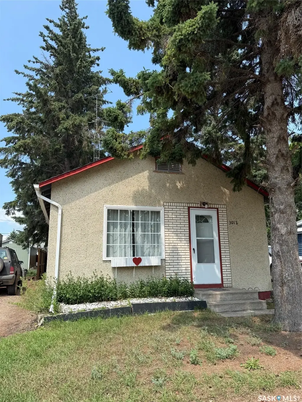 3012 Main Street, Edam