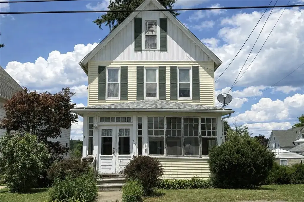 323 Bayard Street, Kane Boro