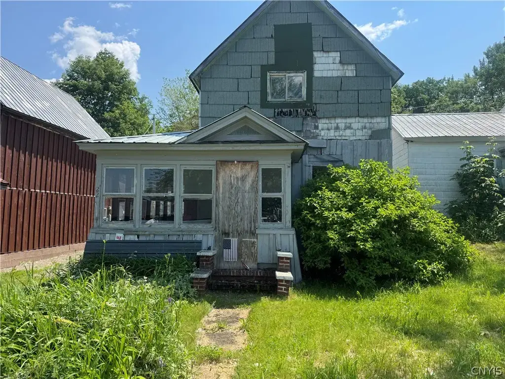 22 Elm Street E, Clifton