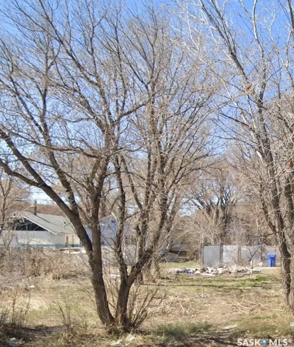 1954 Winnipeg Street, Regina