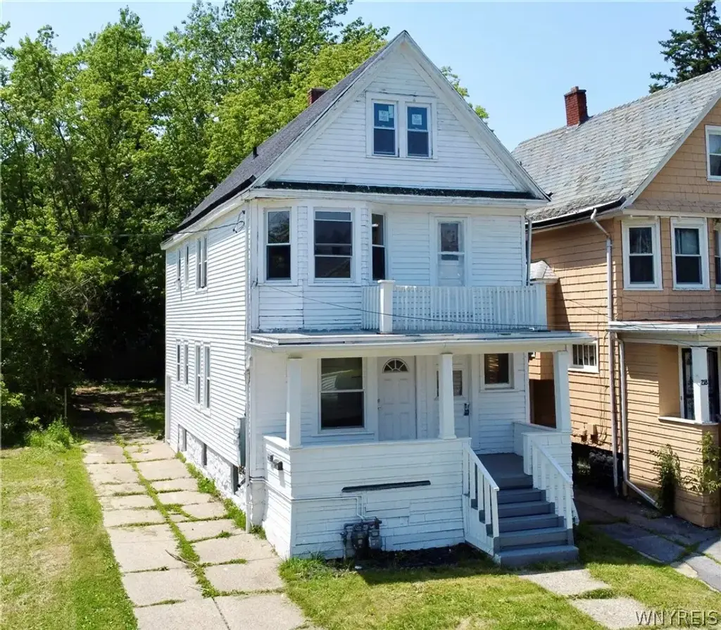 216 Schuele Avenue, Buffalo