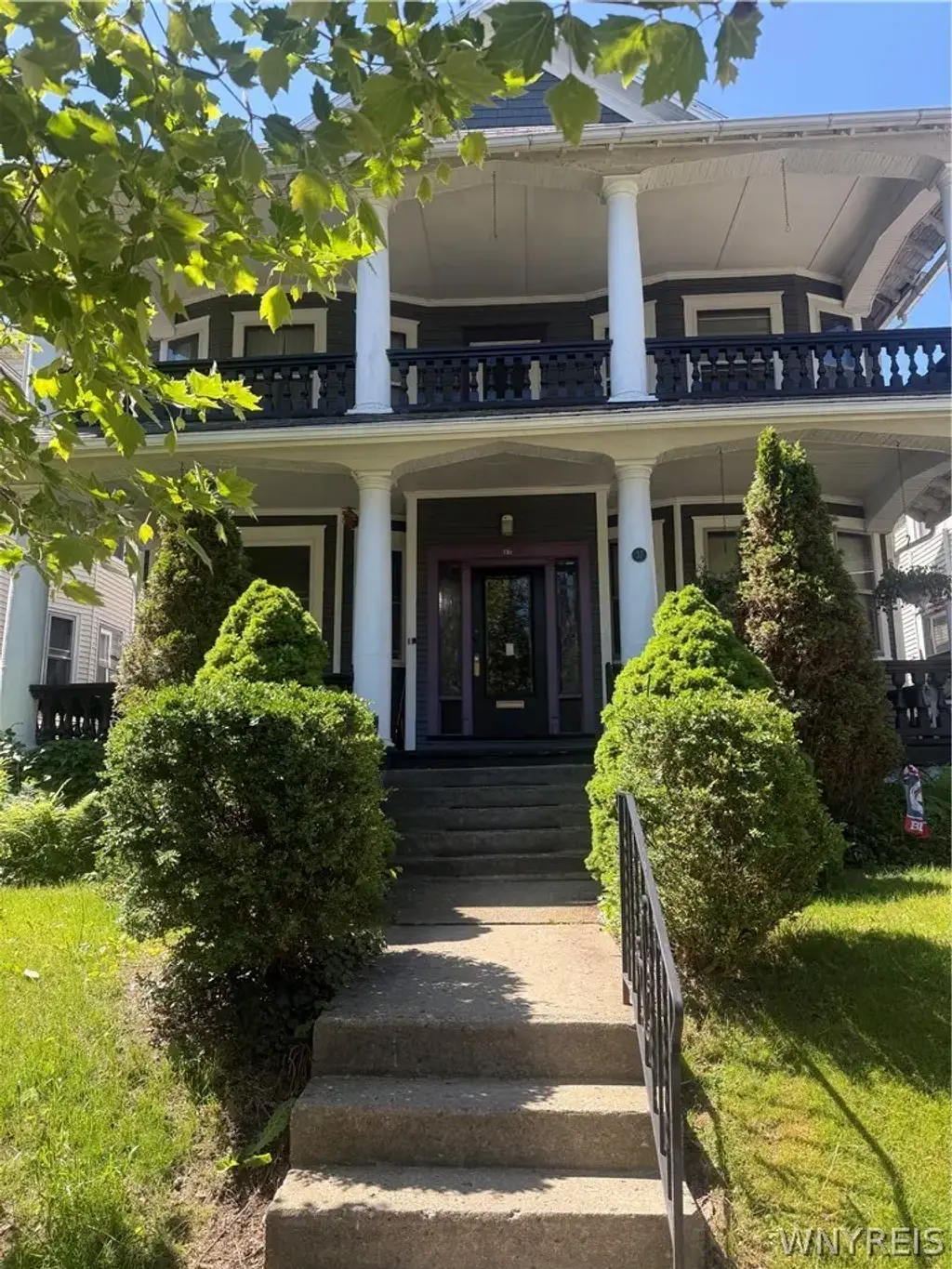 37 Inwood Place, Buffalo
