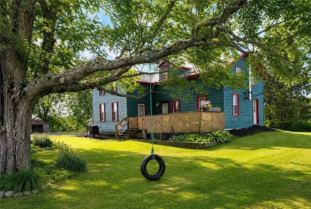 3017 State Route 41a, Sempronius