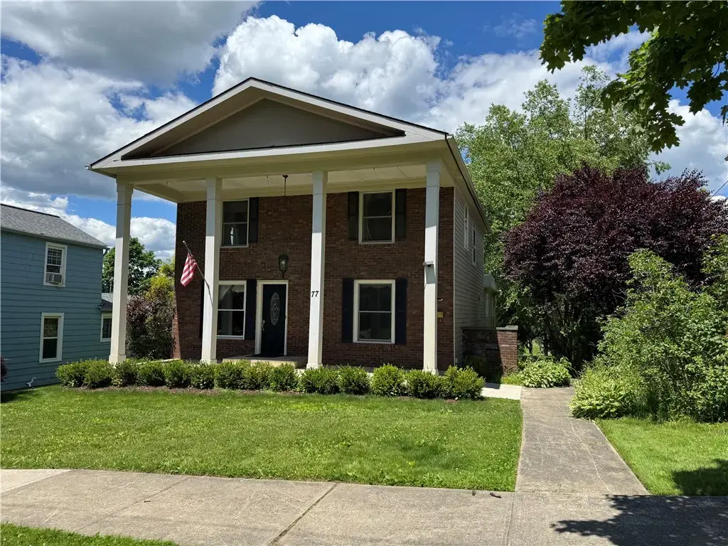 77 W 5th St, Corning City