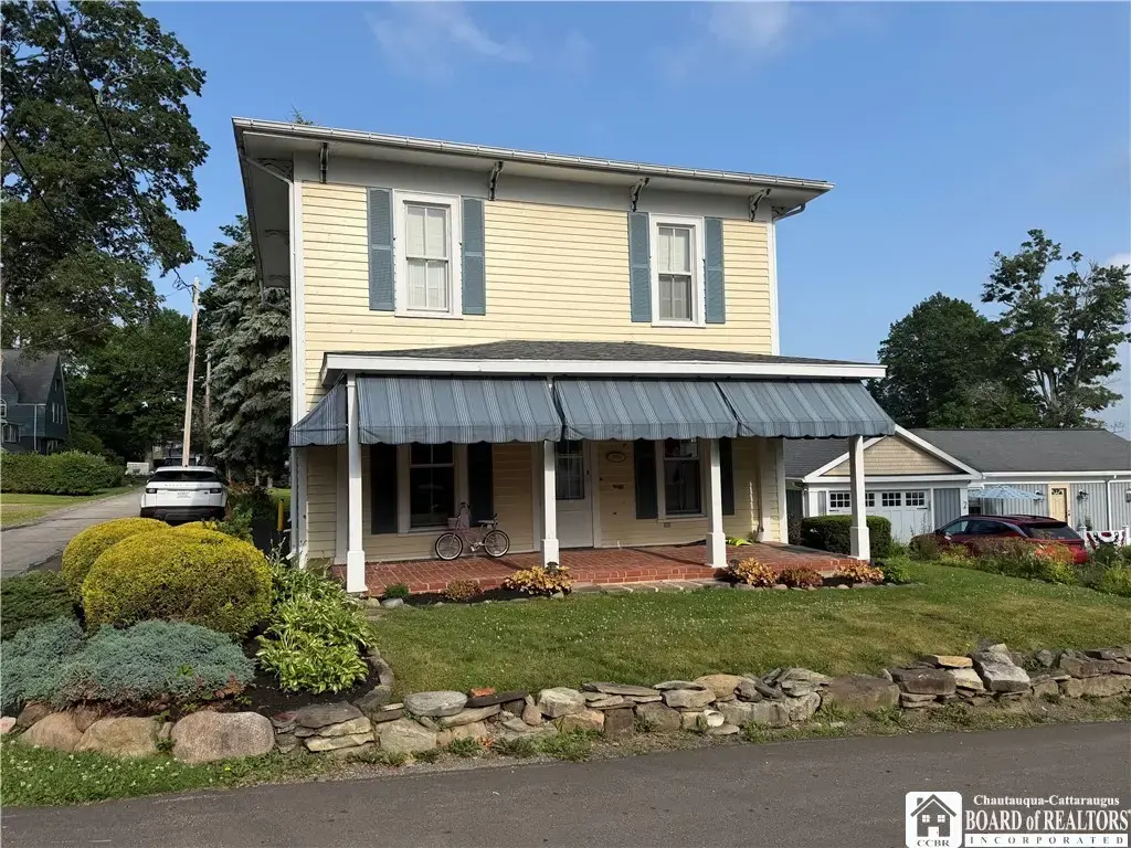4 Atlantic Avenue, Busti