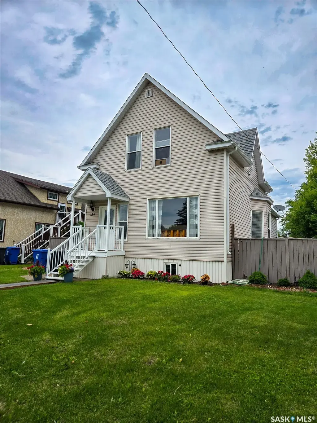 134 9th Avenue W, Melville
