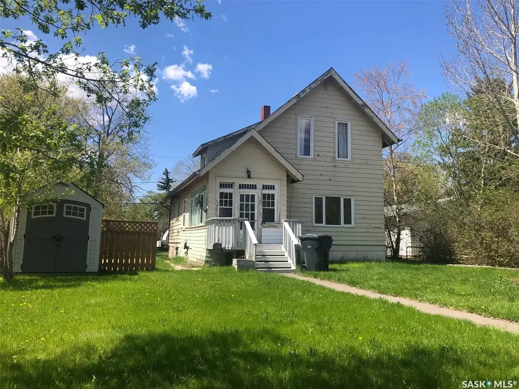 215 Main Street, Arcola