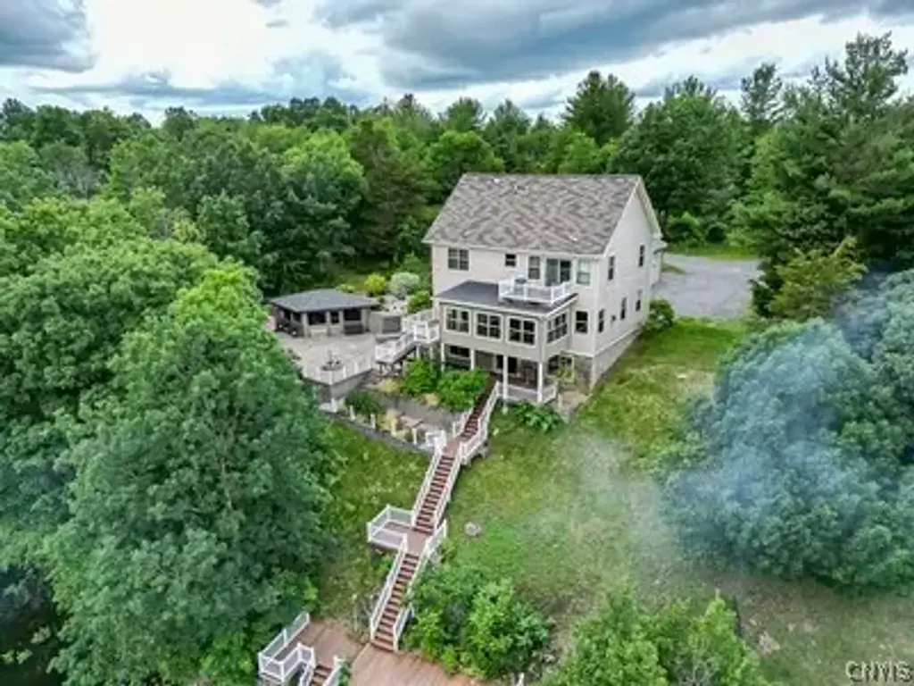 29464 Lake View Drive, Alexandria