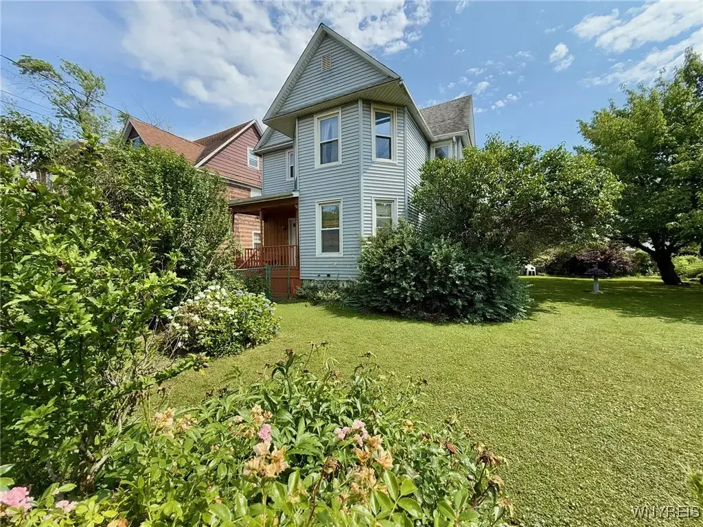 2821 Walnut Avenue, Niagara Falls