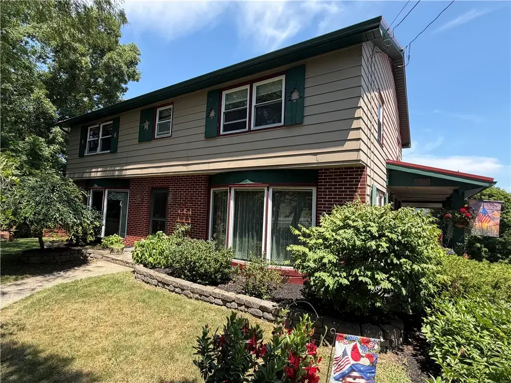 3268 Reading Road, Reading