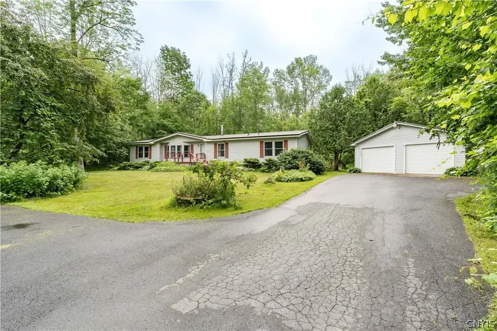 40824 Rogers Crossing Road, Wilna
