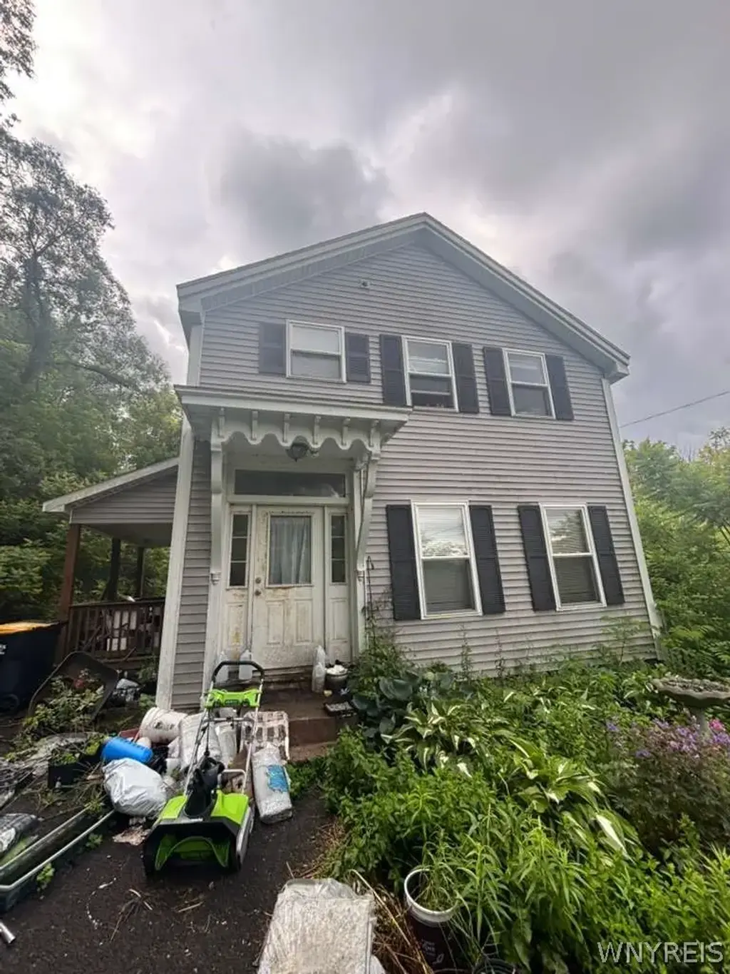 4021 State Route 5, Schuyler