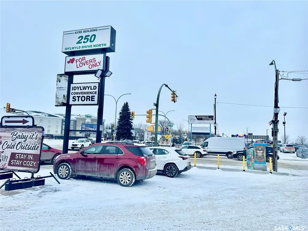 250 Idylwyld Drive N 5, Saskatoon