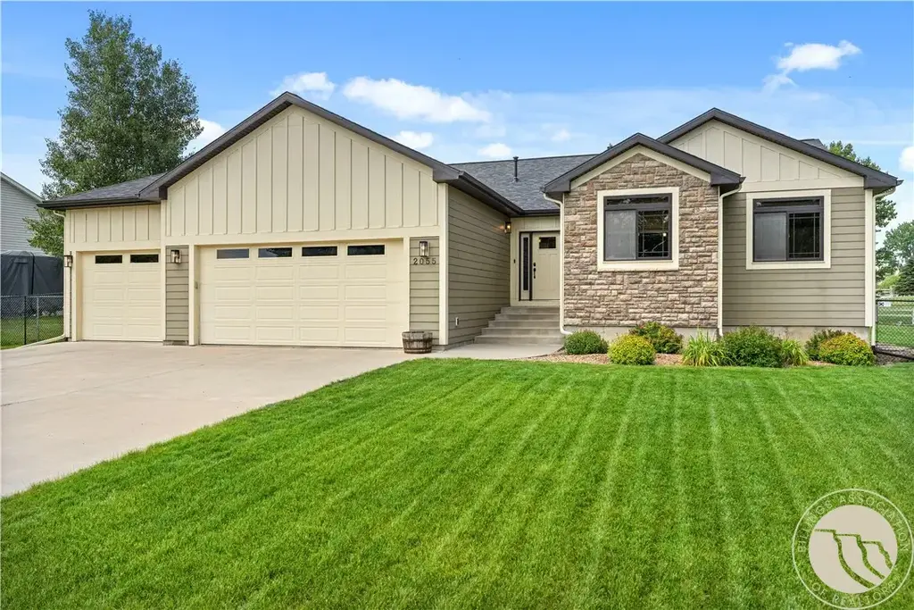 2055 Saddleback Drive, Laurel