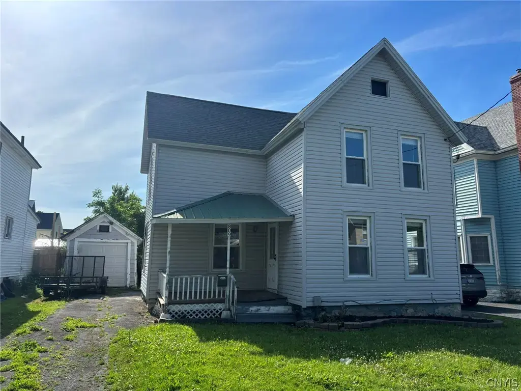 809 Davidson Street, Watertown City