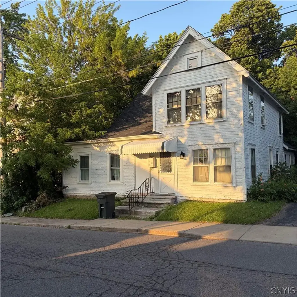 107 Boyd Avenue, Geddes